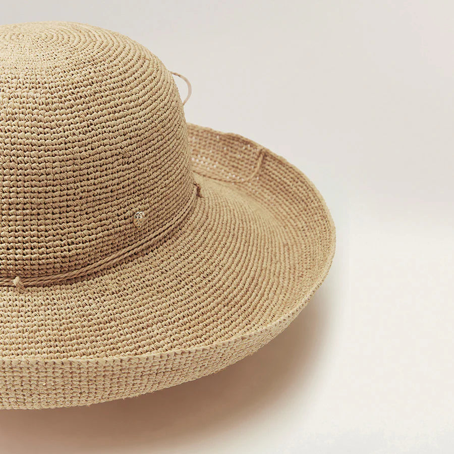 Provence 12 Hat