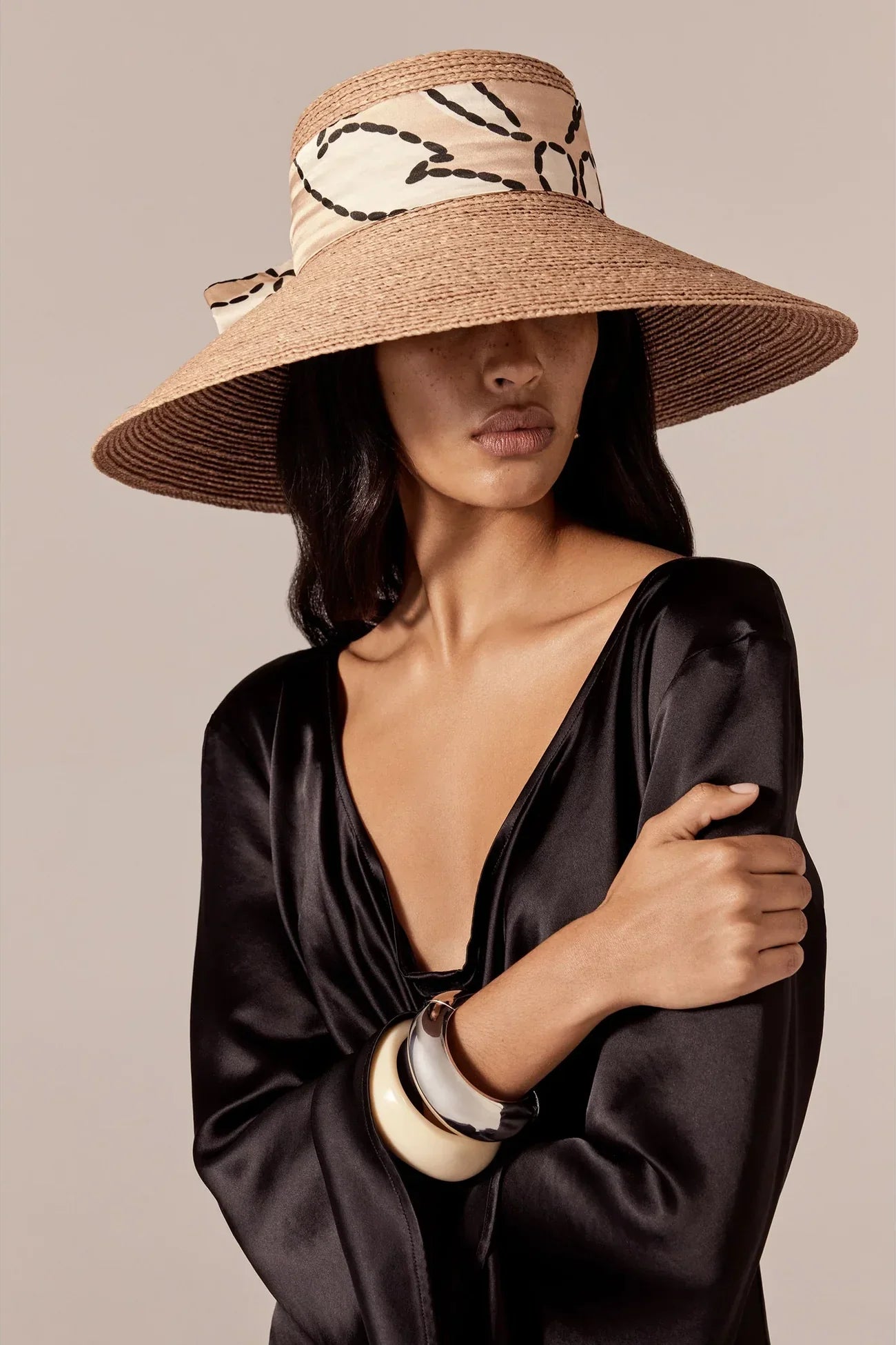 GROUPING - HATS