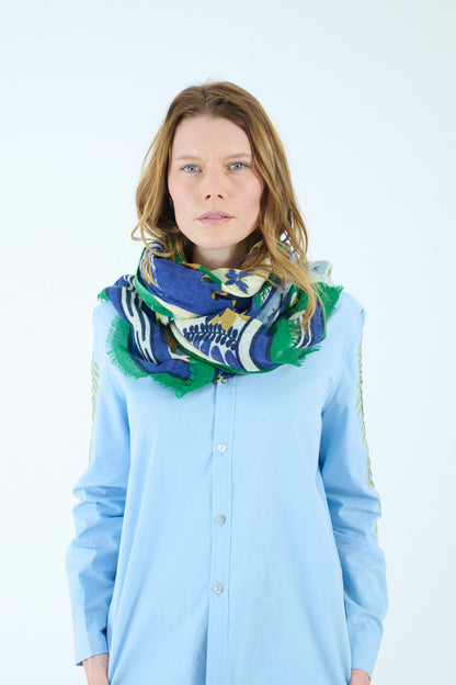 Delys Scarf