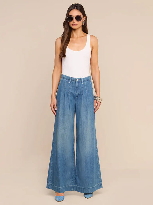 Jayani Pleated Wide Leg Jean