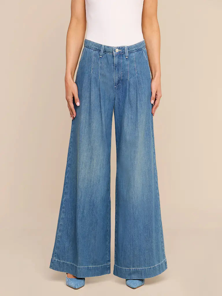 Jayani Pleated Wide Leg Jean