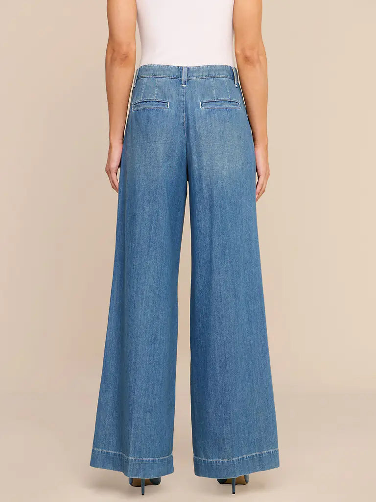 Jayani Pleated Wide Leg Jean