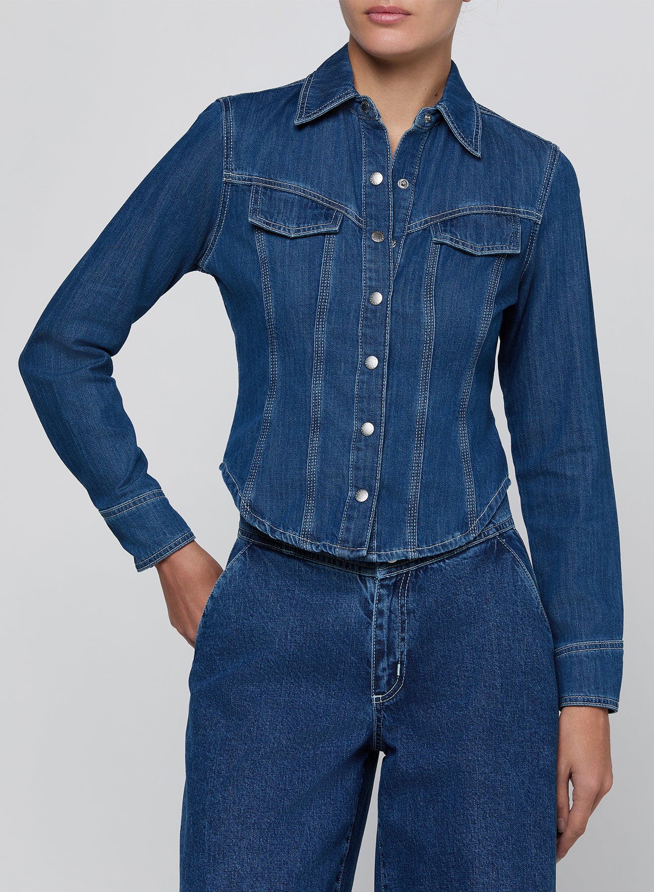 LOUIS FITTED DENIM SHIRT