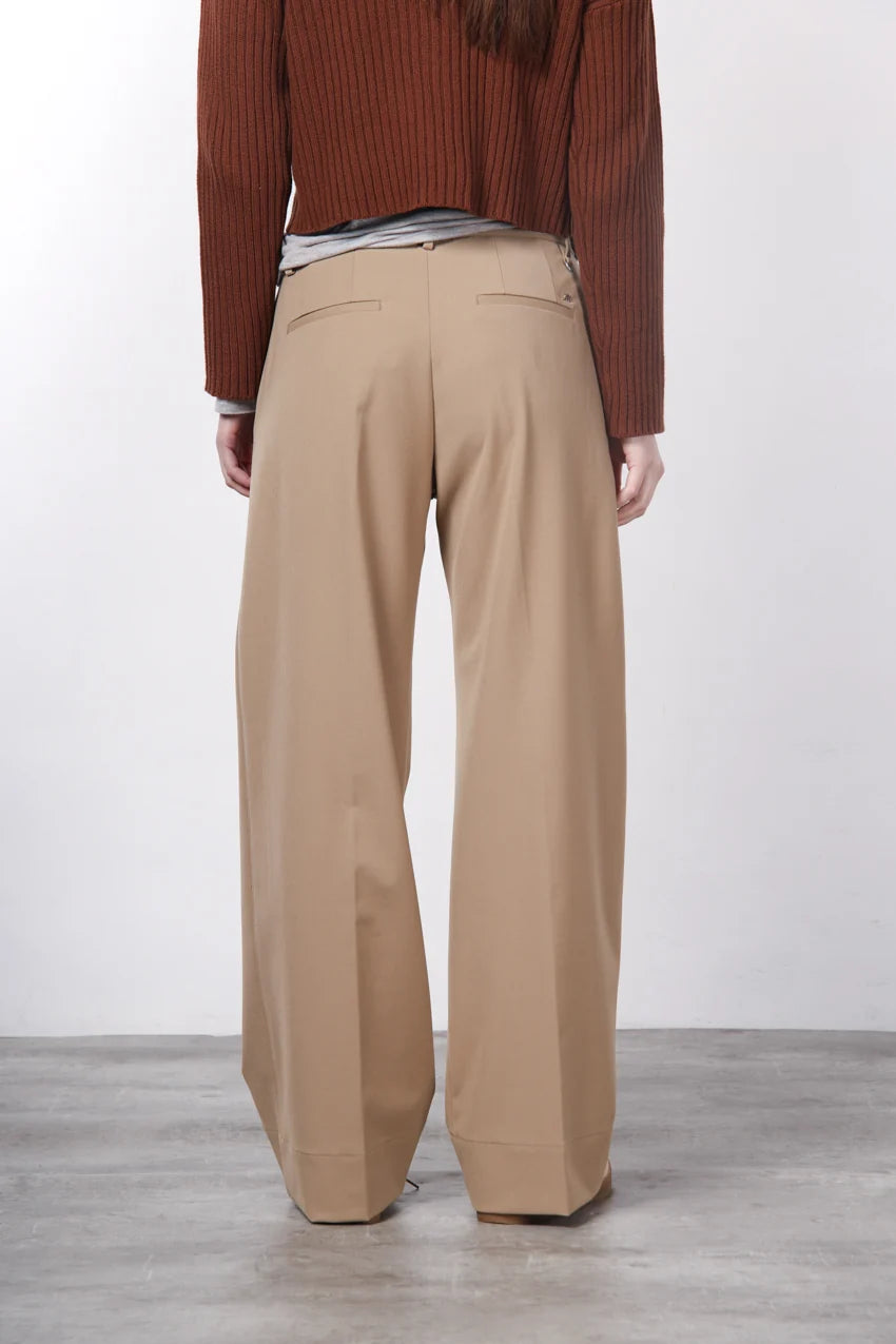 Beige New York Studio Tailored