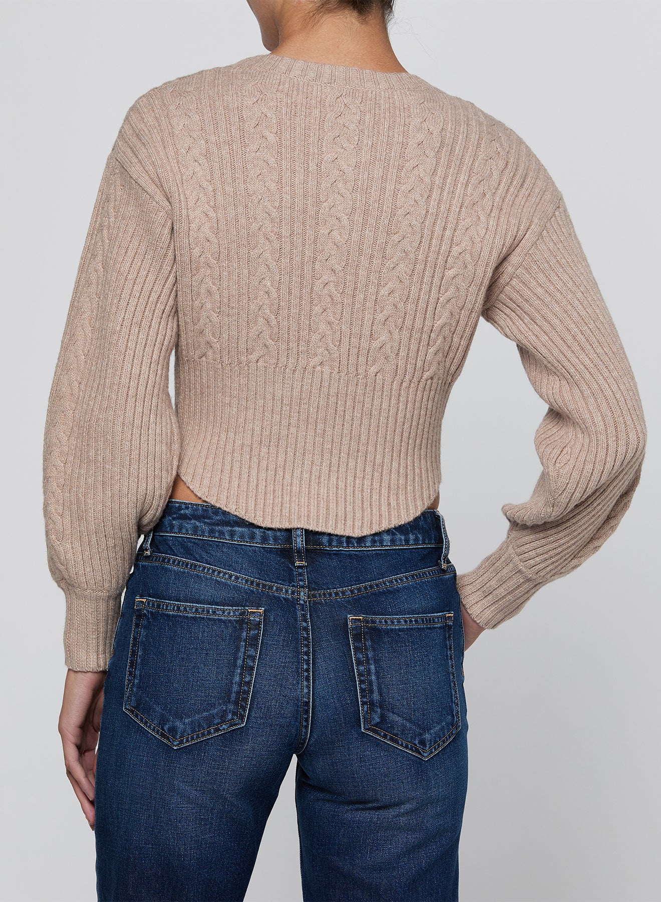 HAIL V NECK CABLE CARDIGAN