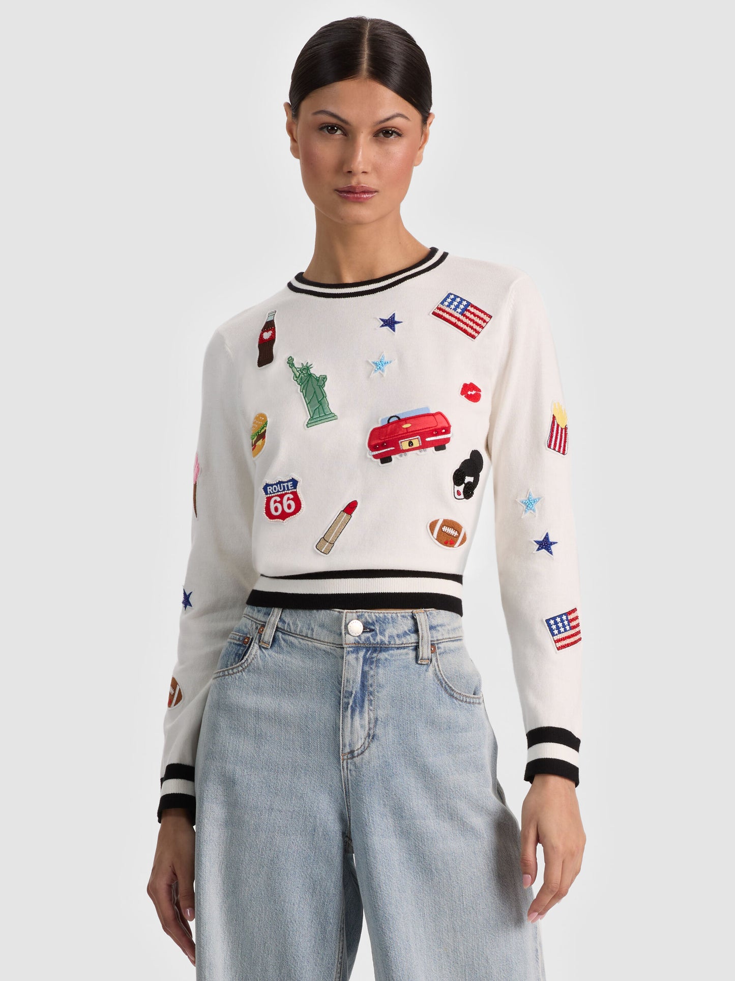 Carolann Americana Shrunken Pullover