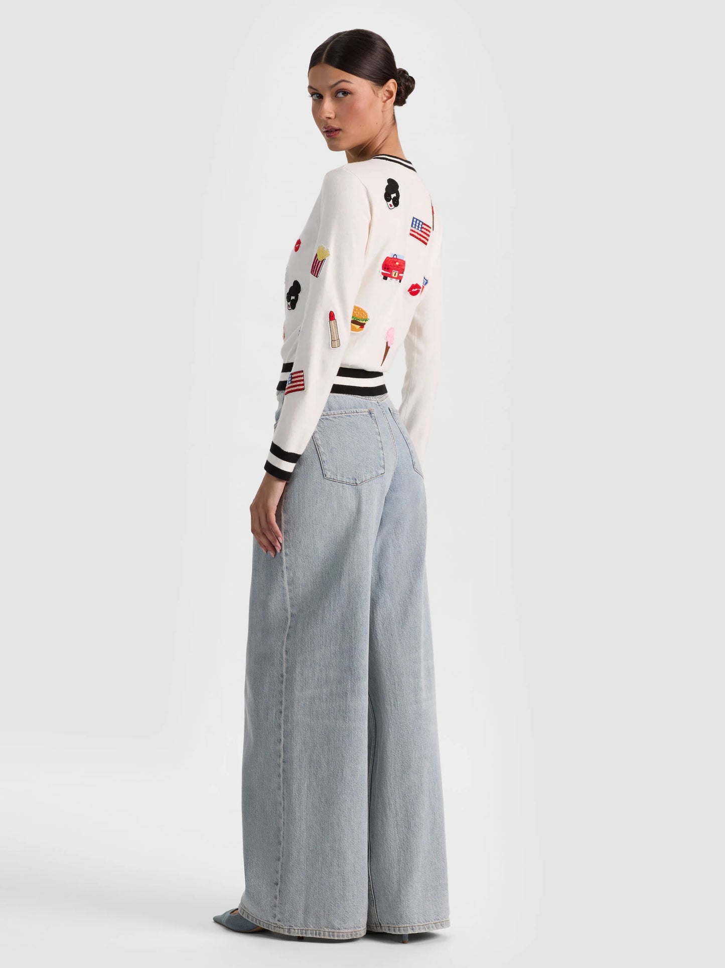 Carolann Americana Shrunken Pullover