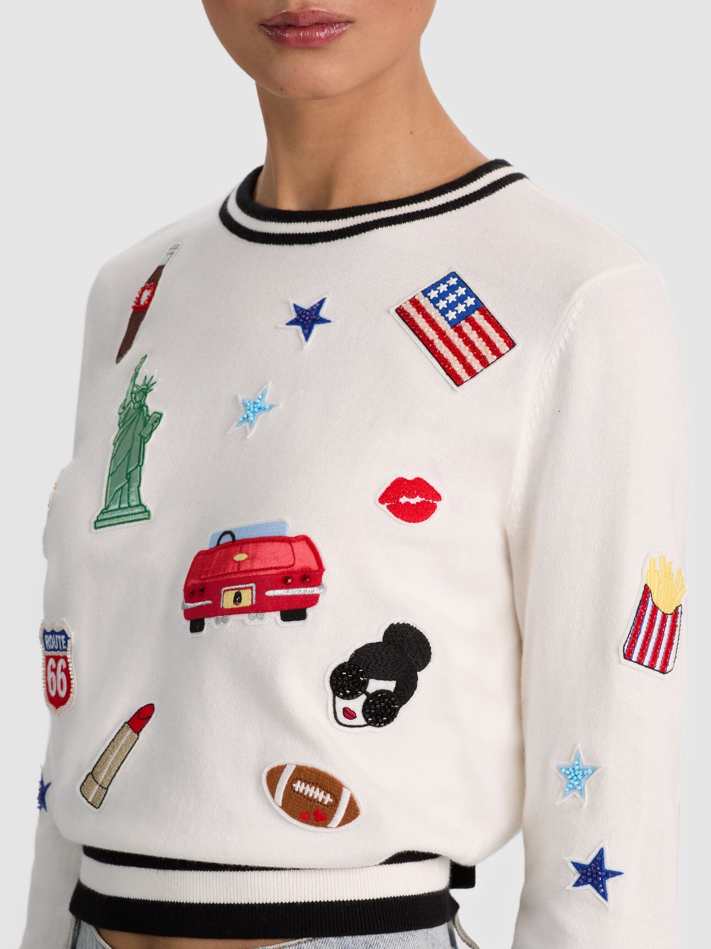 Carolann Americana Shrunken Pullover