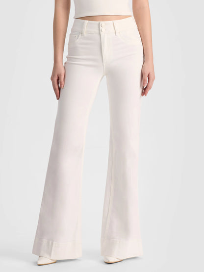 Perfect Jean in White