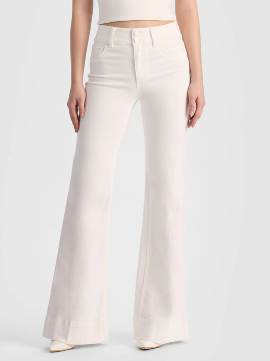 Perfect Jean in White