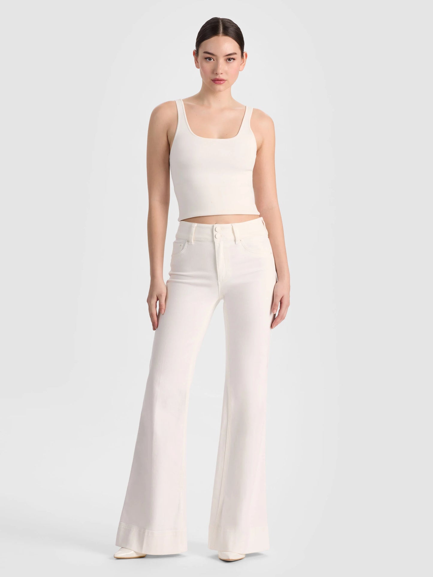 Perfect Jean in White