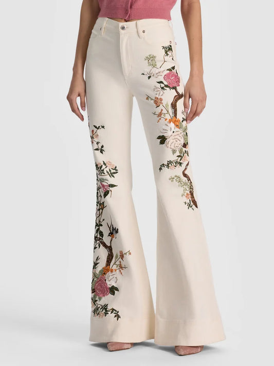 BEAUTIFUL EMBROIDERED JEAN