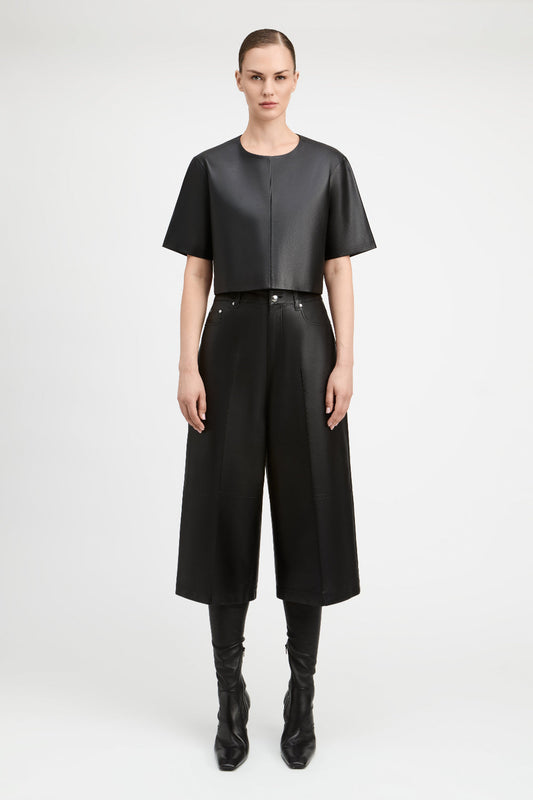 Black Billie Cropped Tee