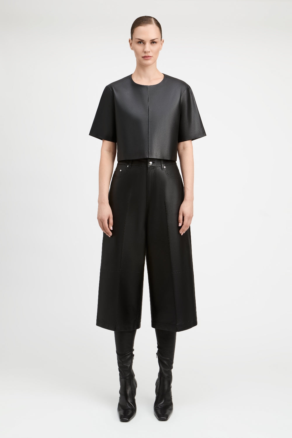 Black Billie Cropped Tee