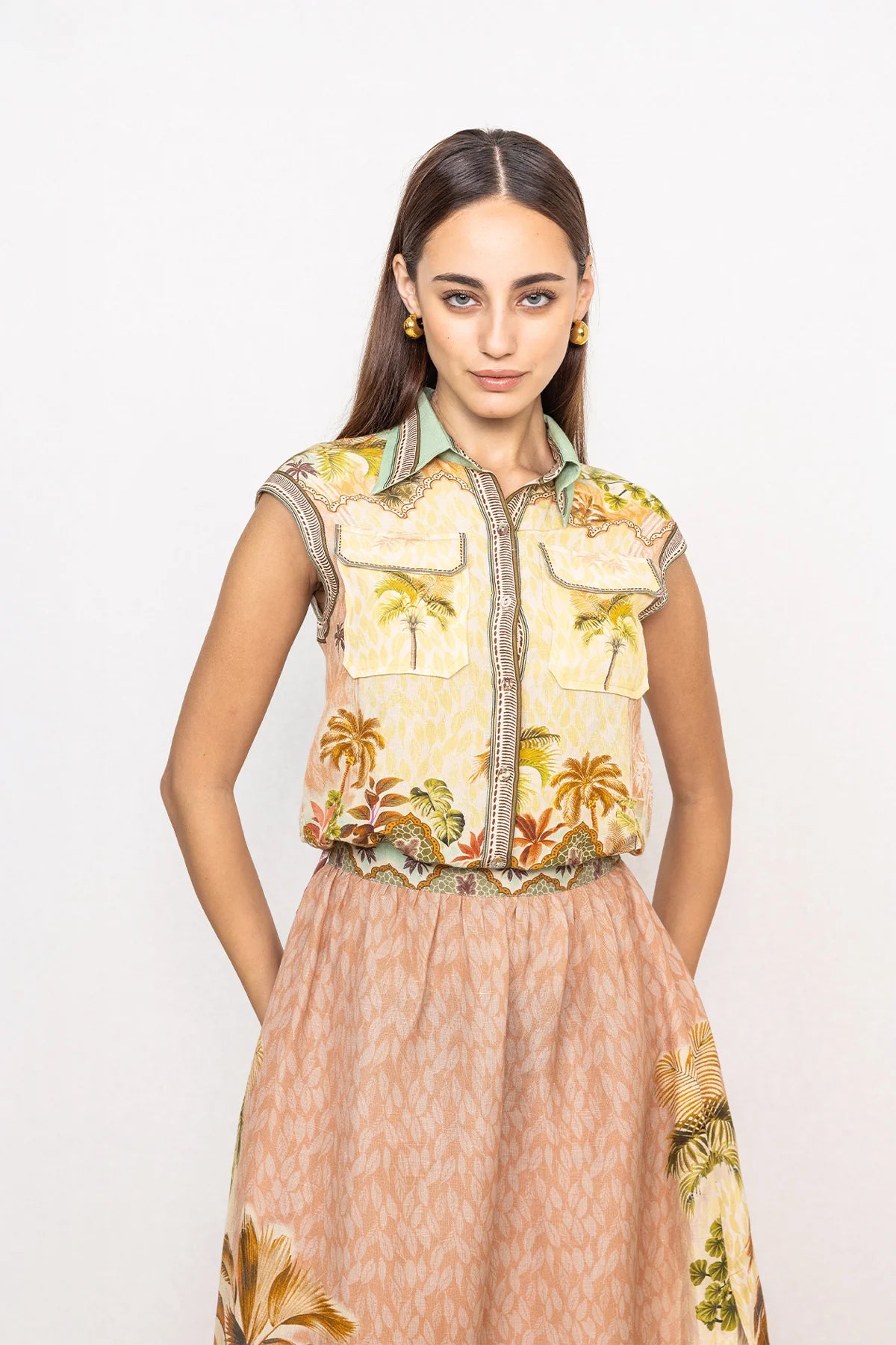 Lumi Sleeveless Crop Top