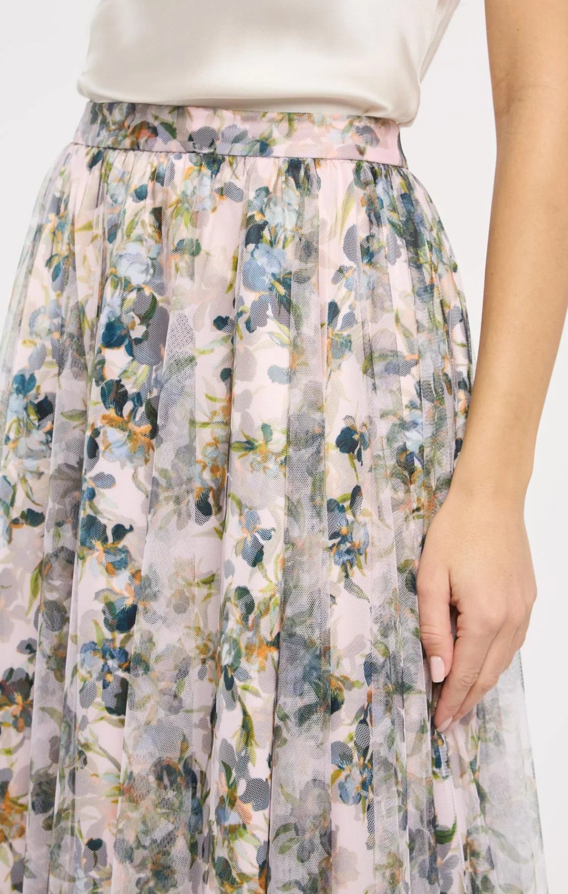 Trailing Iris Sofia Skirt