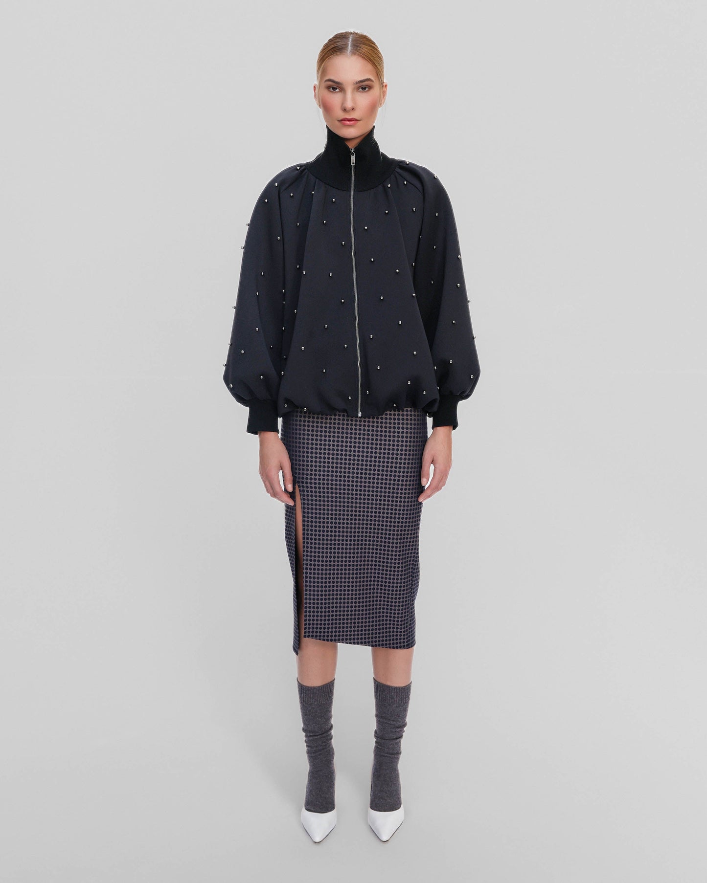Black Leucothea Scuba Pearly Bomber