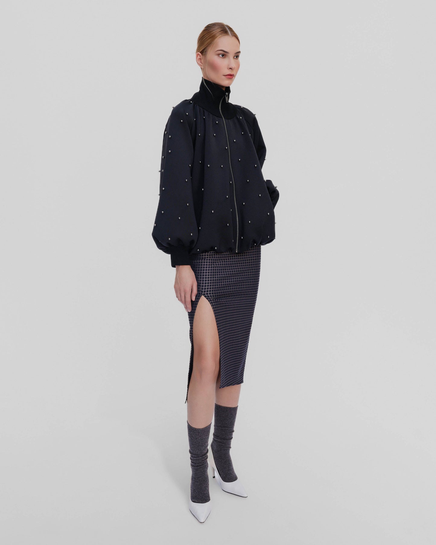 Black Leucothea Scuba Pearly Bomber