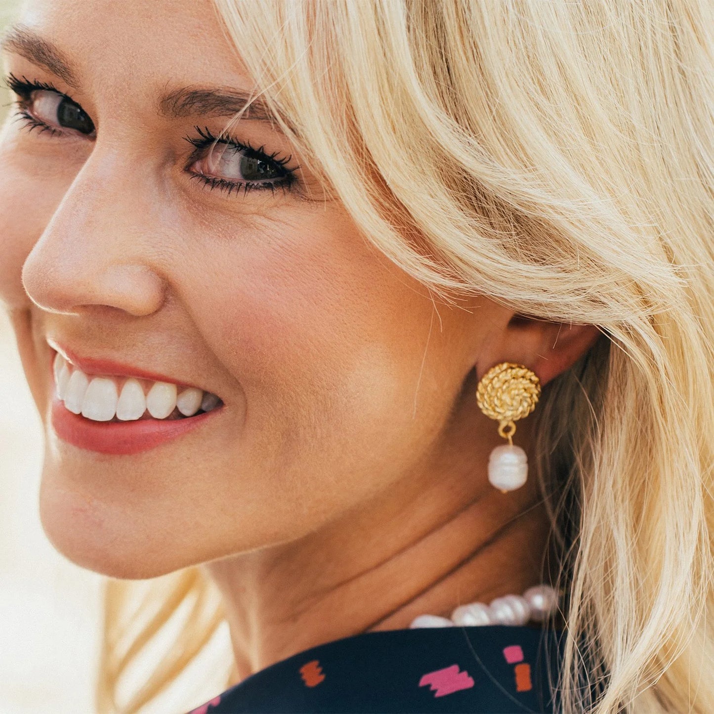 Gold Round Rope & Real Pearl Earrings